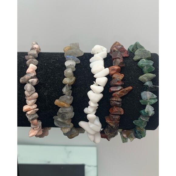 Lot Of 5 Natural Stone Chip Stretch Bracelets Agate Jasper Labradorite & More - Picture 1 of 8